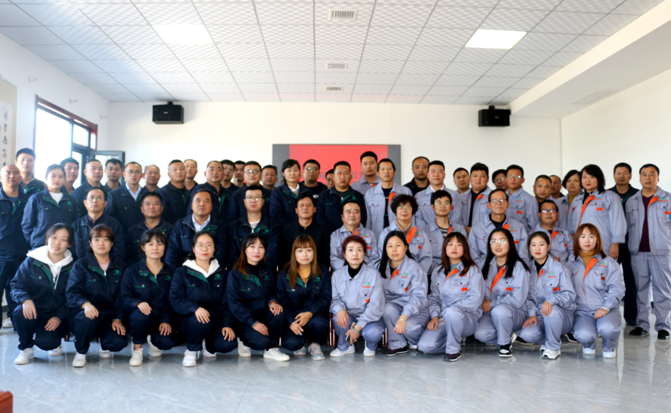 儲備糧集團蒲城庫赴兄弟單位開展經(jīng)營管理交流活動